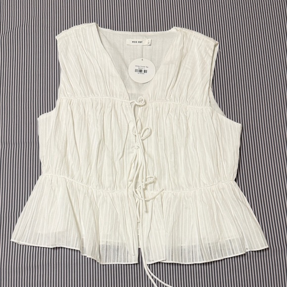 Mod Ref Tops - Mod Ref -  White Dunst Top